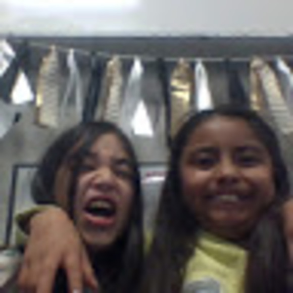 Meet your Posher, Anabelle - Picture 1 of 1